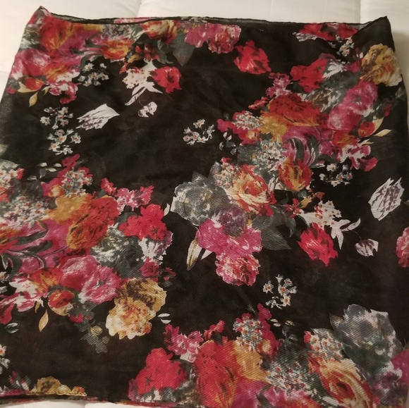 Set of 2 World Market scarves, rich, beautiful colors. - Picture 6 of 8